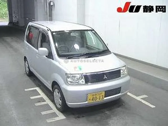 Mitsubishi eK Wagon 2004, auction grade R