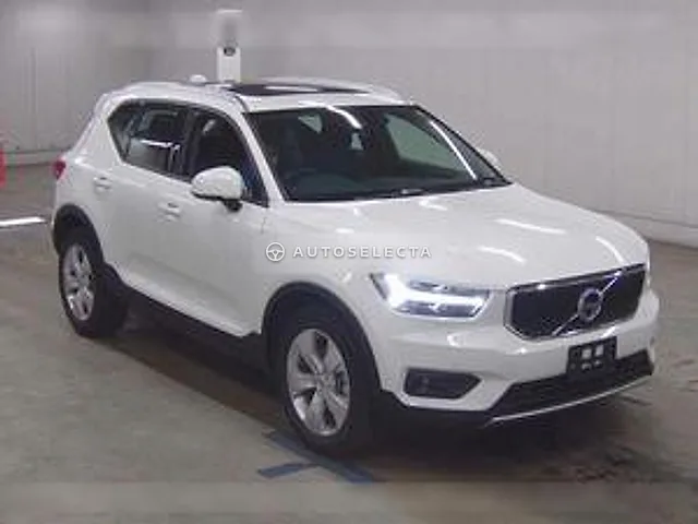 Volvo XC40 2021, auction grade 4.5