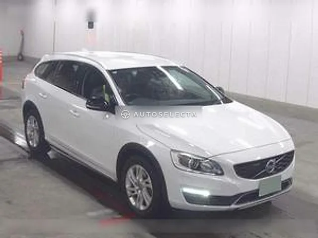 Volvo V60 2016, auction grade 4