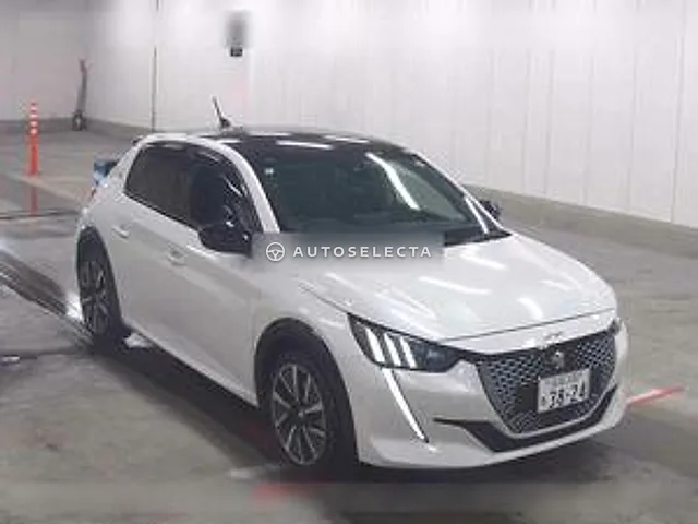 Peugeot E-208 2022, auction grade 4.5