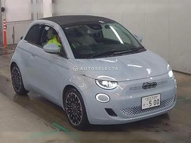 Fiat 500E Open 2022, auction grade 5