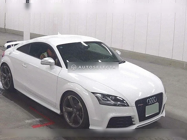 Audi TT RS Coupe 2010, auction grade 4.5