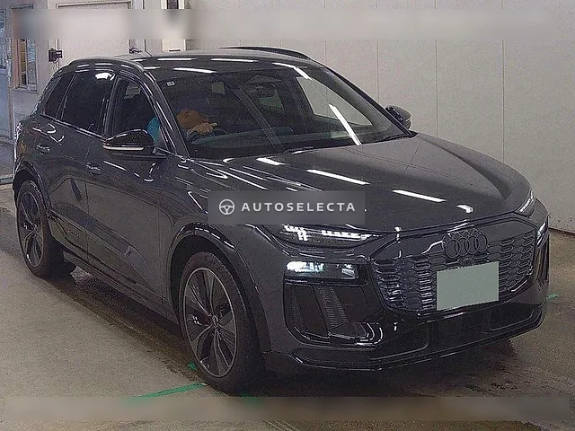 Audi Q6 e-tron 2025, auction grade 5