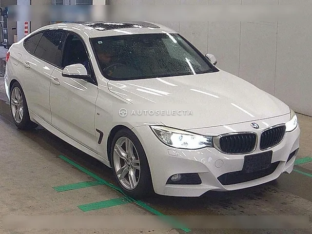 BMW 3 Series 2013, auction grade 4.5