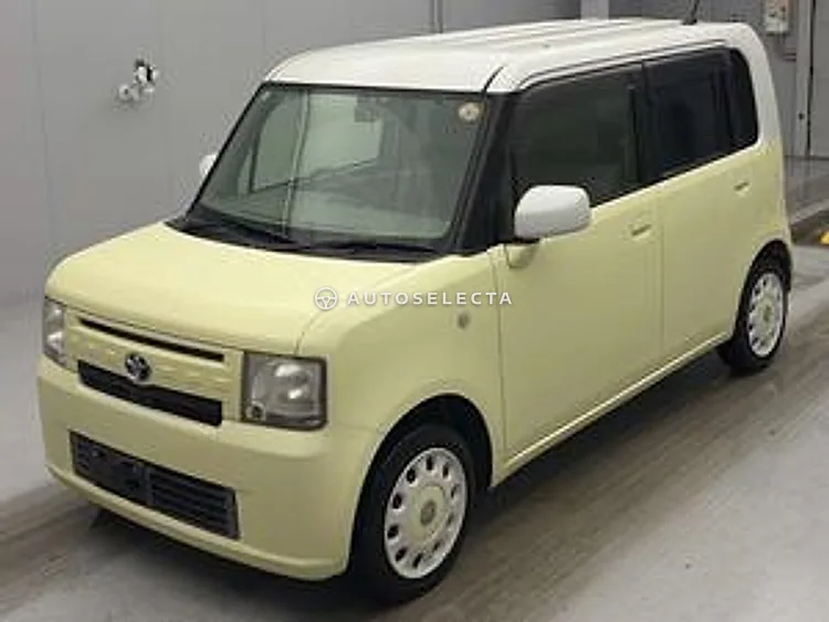 Toyota Pixis Space 2015, photo 1 of 1