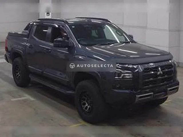 Mitsubishi Triton 2024, auction grade 4.5