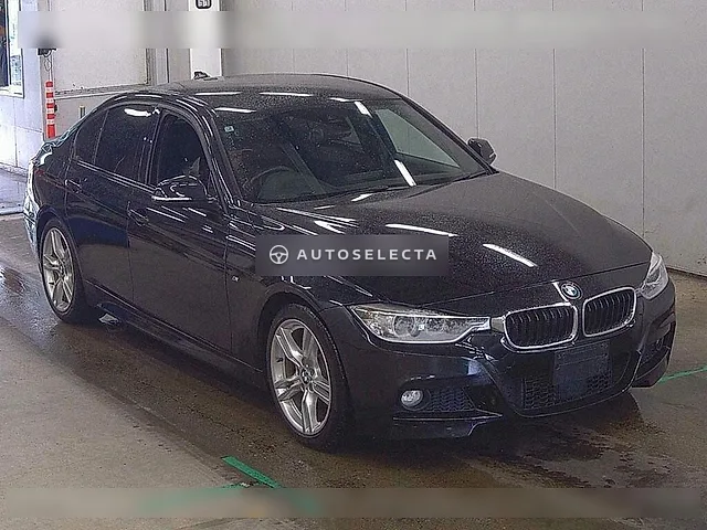 BMW 3 Series 2015, auction grade 4