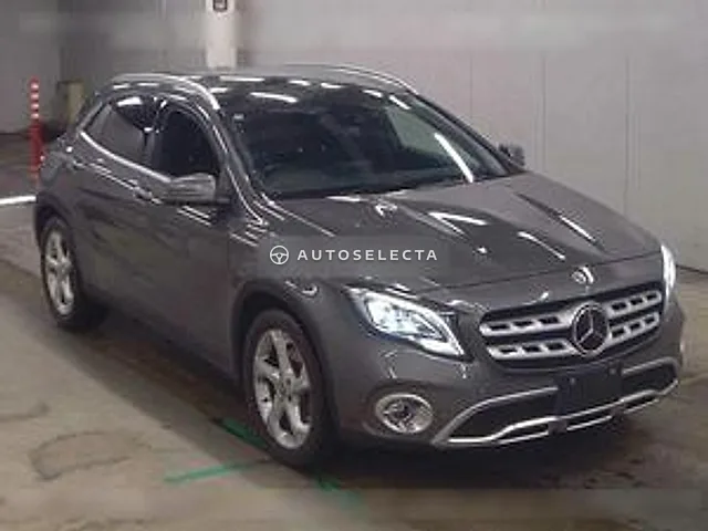 Mercedes-Benz GLA-Class 2019, auction grade 4
