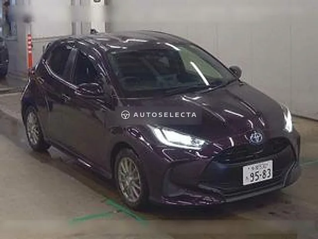 Toyota Yaris Hybrid 2020, auction grade 4.5