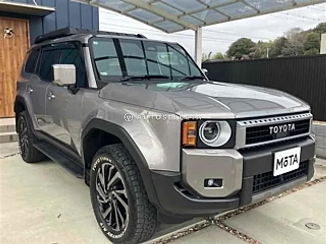 Toyota Land Cruiser 2025, auction grade 5