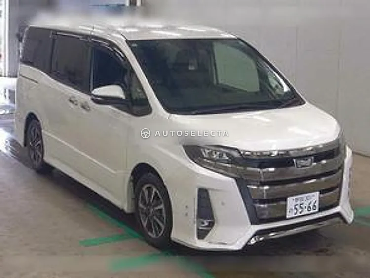 Toyota Noah 2018, photo 1 of 1