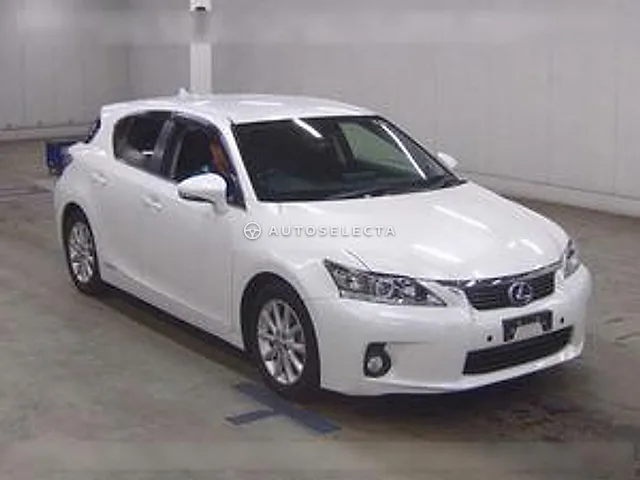 Lexus CT 2011, auction grade 4.5