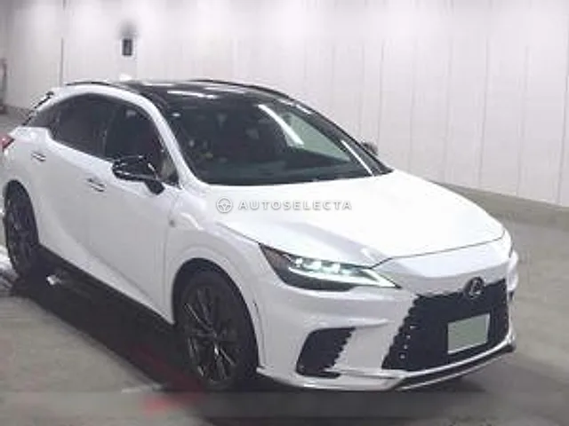 Lexus RX 2023, auction grade 4.5
