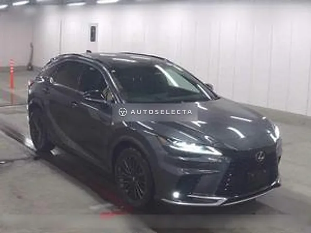 Lexus RX 2023, auction grade 5