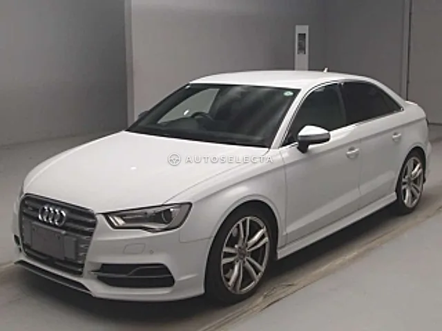 Audi S3 2015, auction grade 4