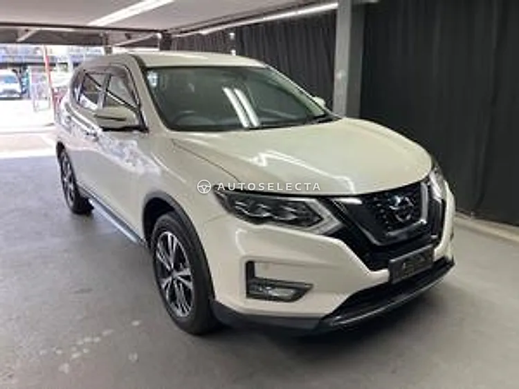 Nissan X-Trail 2018, photo 1 of 1