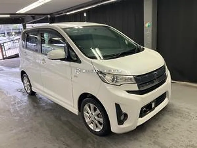 Mitsubishi eK Wagon 2013, auction grade R