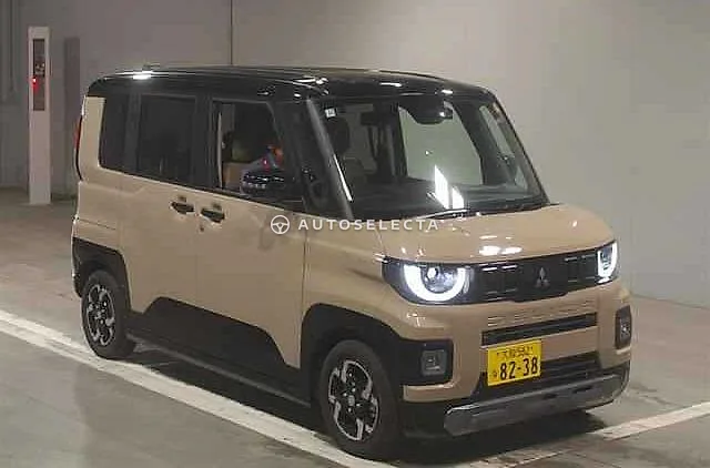 Mitsubishi Delica Mini 2025, auction grade 6