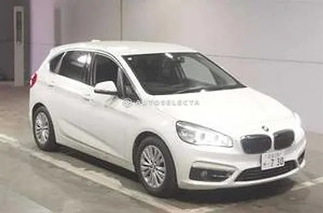 BMW 2 Series 2014, auction grade 4.5