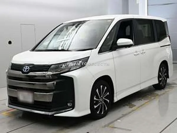 Toyota Noah 2022, photo 1 of 1