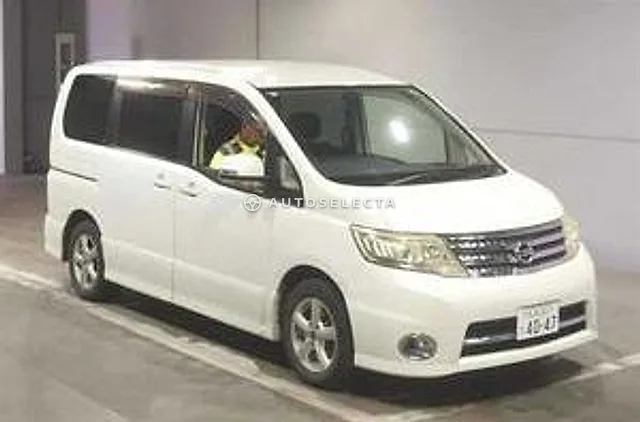 Nissan Serena 2010, auction grade 3.5