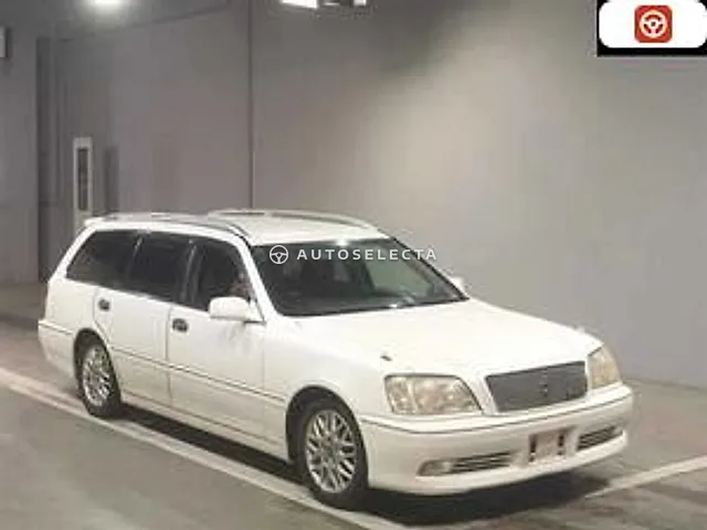 Toyota Crown Estate 2003, auction grade 3.5