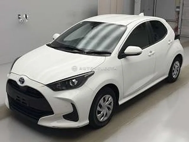 Toyota Yaris 2023, auction grade 4