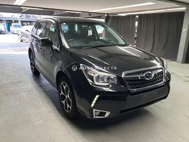 Subaru Forester 2015, auction grade R
