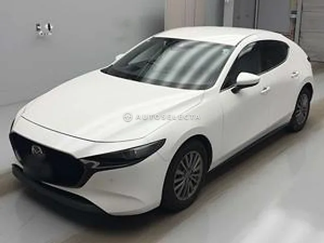 Mazda MAZDA3 Fastback 2021, auction grade 3.5