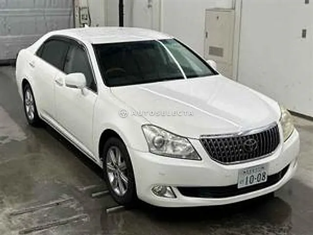 Toyota Crown Majesta 2011, auction grade 4.5