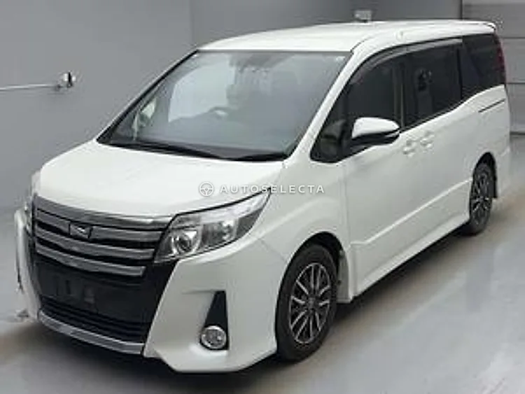 Toyota Noah 2016, photo 1 of 1