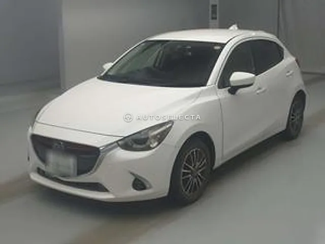 Mazda Demio 2017, auction grade 4.5