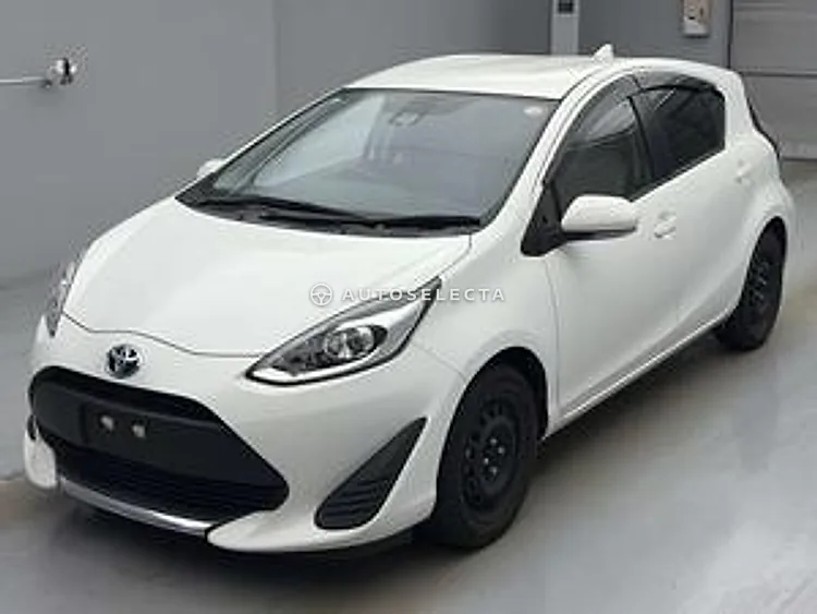 Toyota Aqua 2021, photo 1 of 1