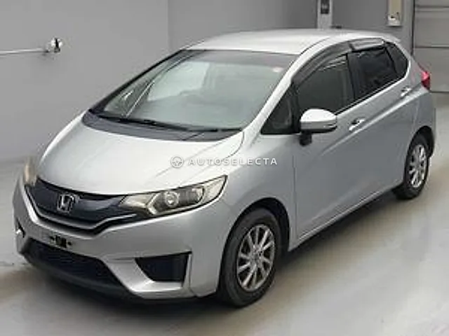 Honda Fit 2014, auction grade R