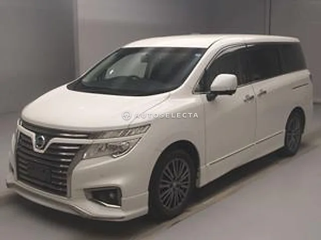 Nissan Elgrand 2015, auction grade 3.5