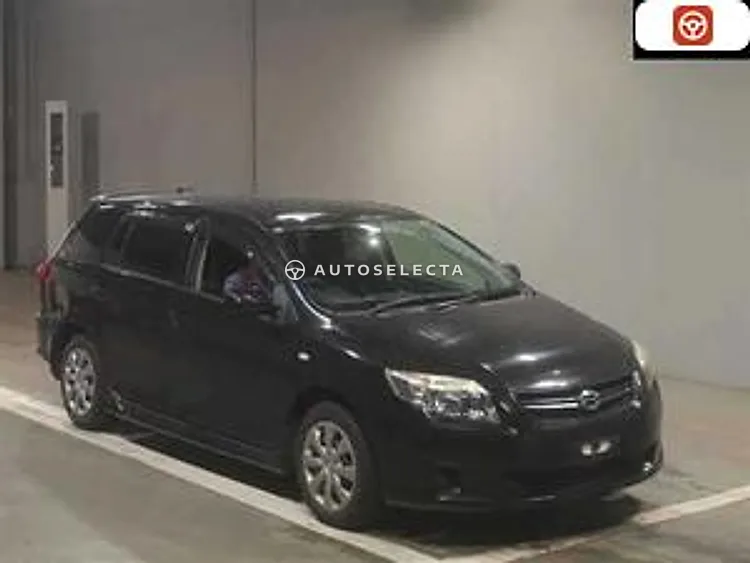 Toyota Corolla Fielder 2011, photo 1 of 1