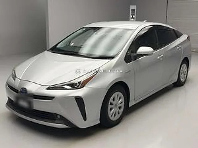 Toyota Prius 2019, auction grade R