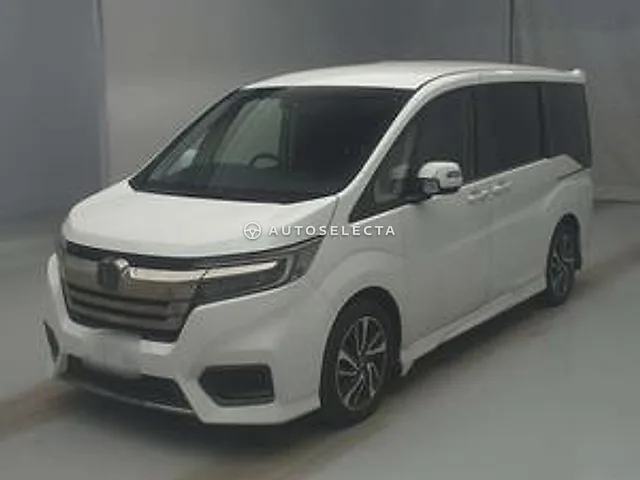 Honda Stepwgn Spada 2018, auction grade 3.5