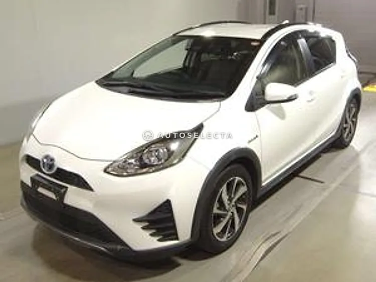 Toyota Aqua 2017, photo 1 of 1