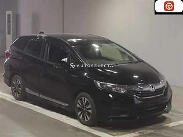 Honda Shuttle 2017, auction grade R