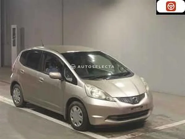 Honda Fit 2009, auction grade 3.5