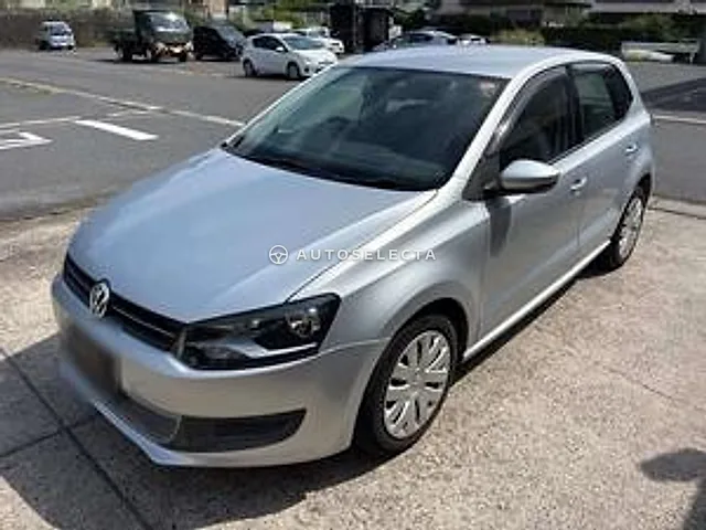 Volkswagen Polo 2010, auction grade R