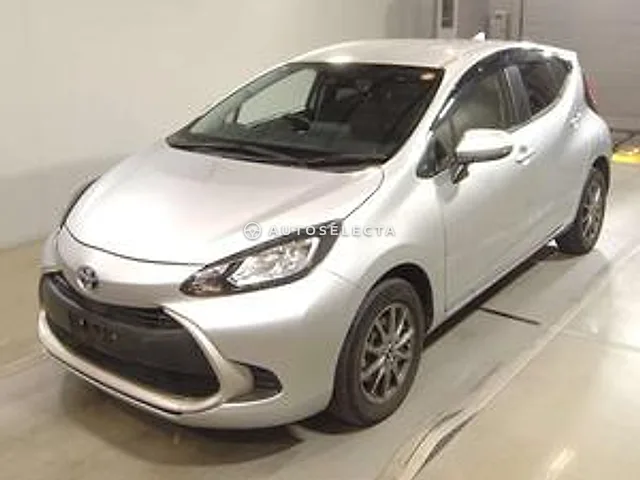 Toyota Aqua 2021, auction grade RA