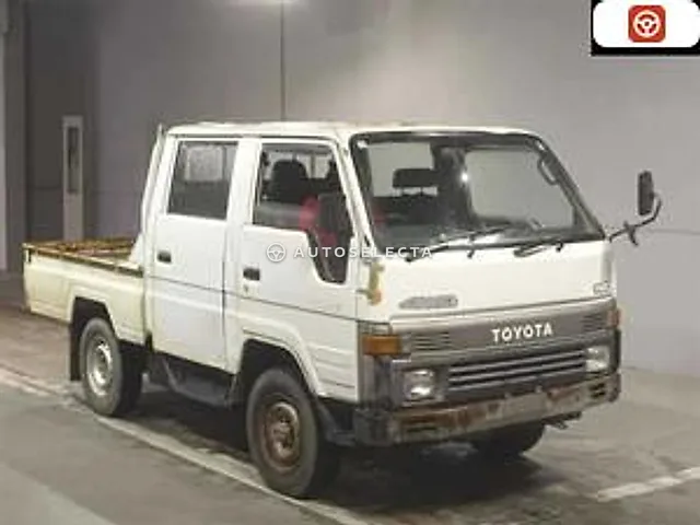 Toyota Hiace Truck 1990, auction grade 3