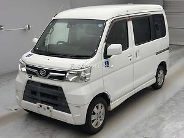 Daihatsu Atrai Wagon 2019, auction grade 4