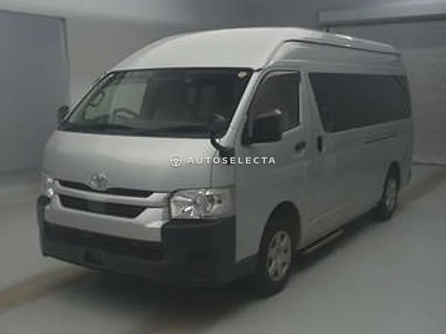 Toyota Hiace Commuter 2021, auction grade 3.5
