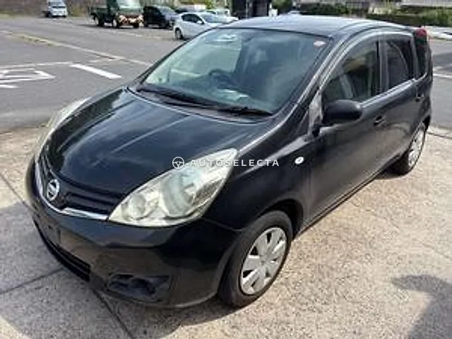 Nissan Note 2012, auction grade 3