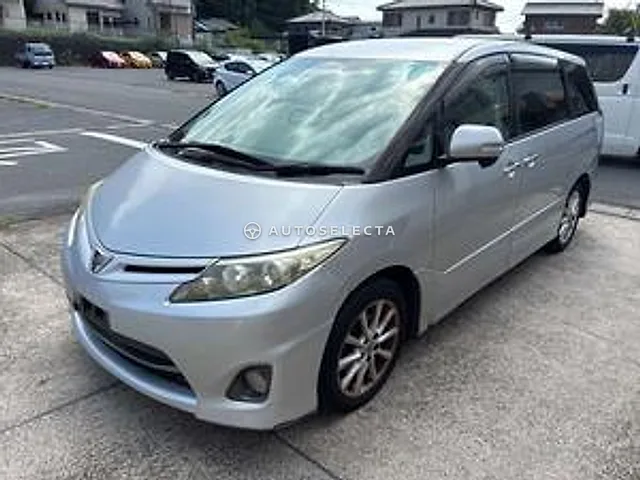 Toyota Estima 2012, auction grade R