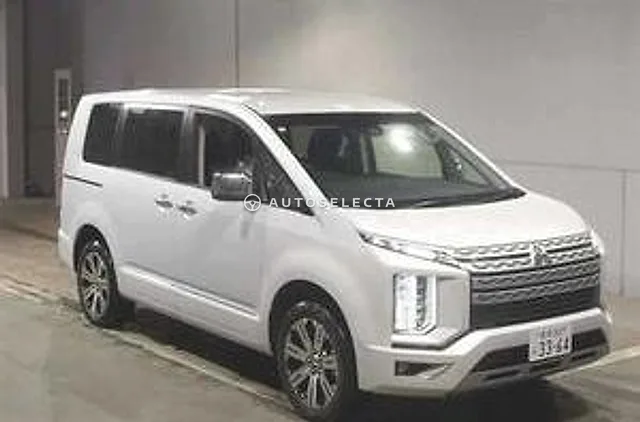 Mitsubishi Delica D:5 2025, auction grade 5