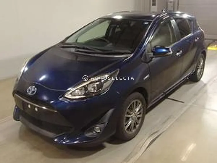 Toyota Aqua 2018, photo 1 of 1